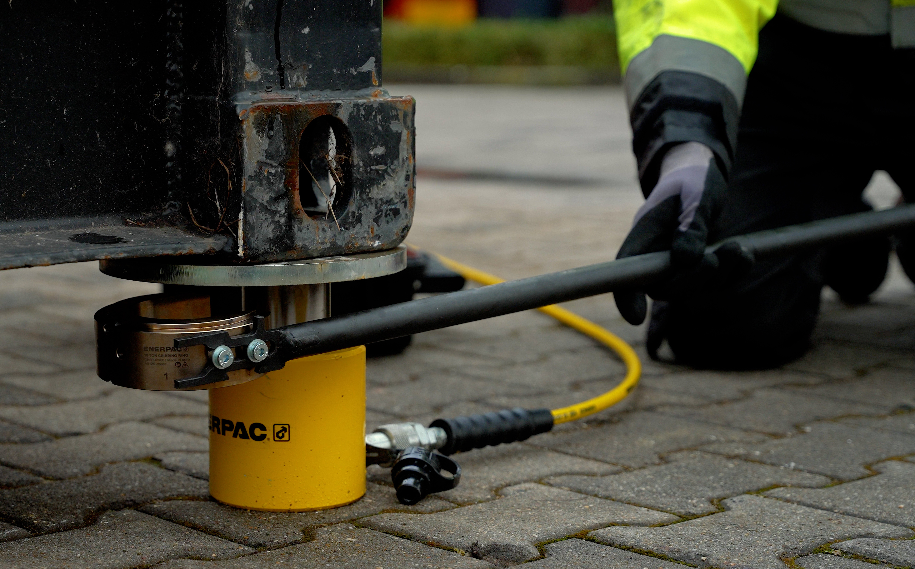 Enerpac Redefines Heavy Load Support Safety with New CR-Series Cribbing Rings