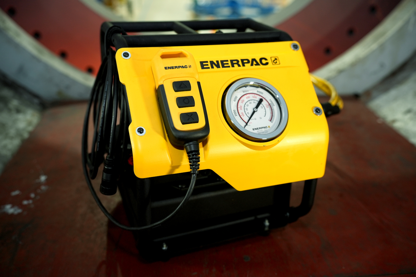 Enerpac Launches LU-Series Lightweight Electric Torque Pump
